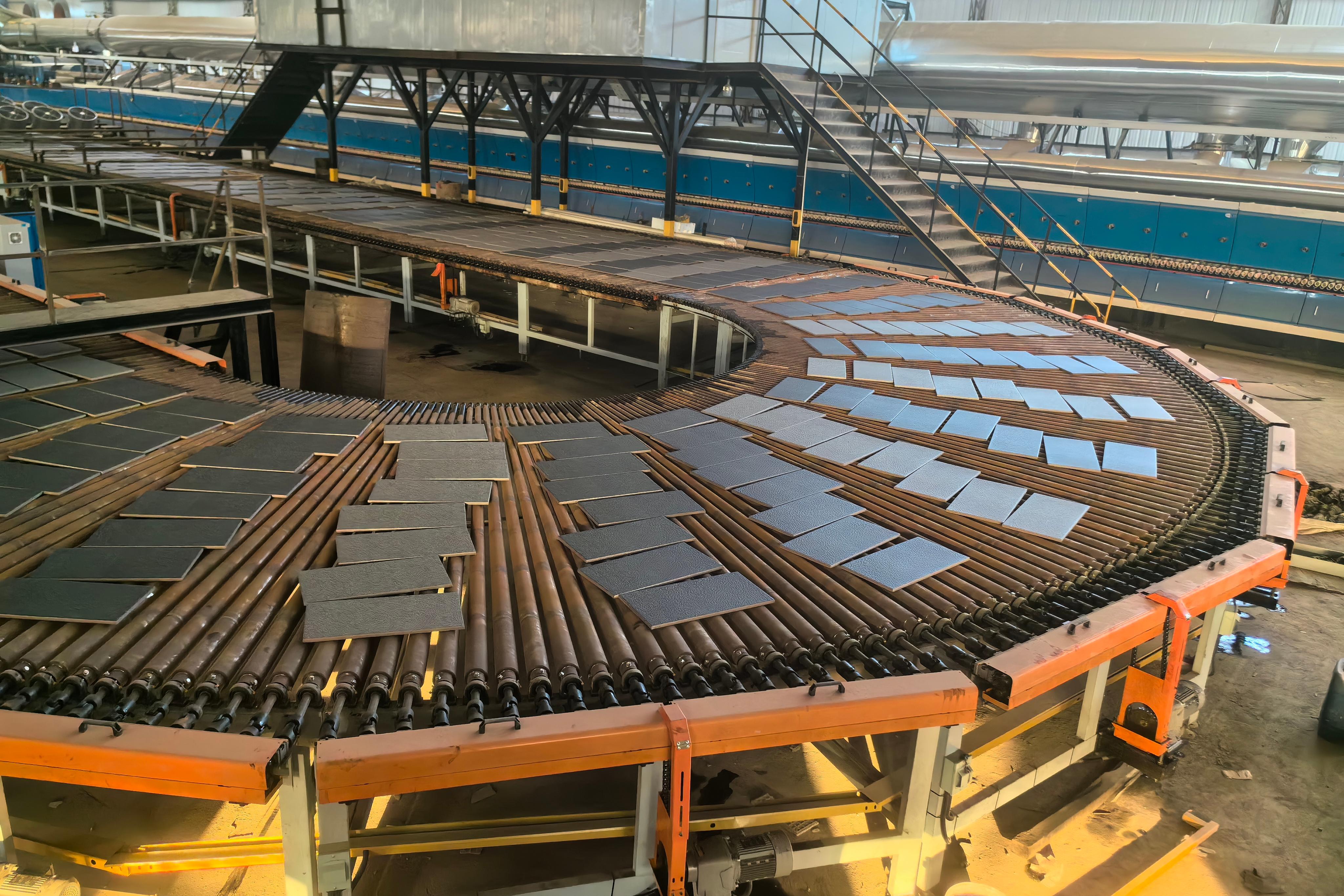 Back-kiln turning machine