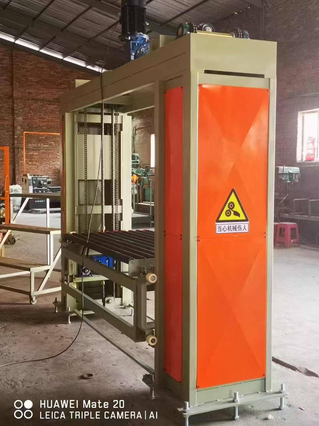 Hoist in Ceramic Production:Boosting Efficiency with Reliable Lifting Solutions